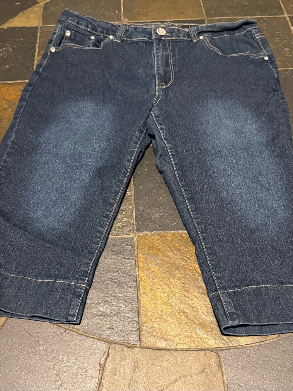 Classic Dark Blue Denim Capri Pants